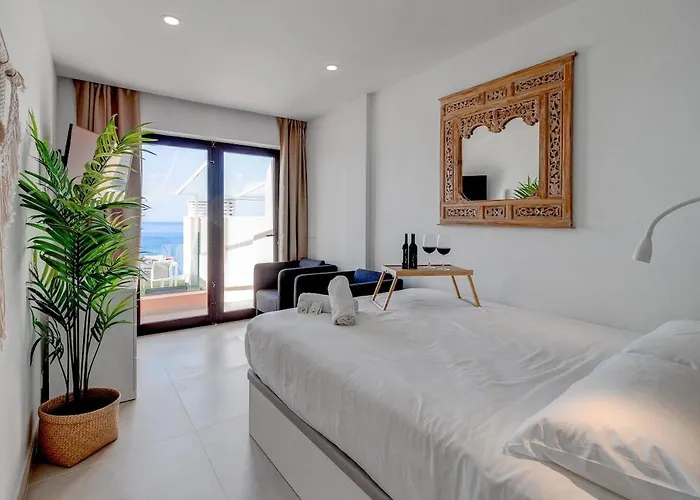 Апартаменты My Little Paradise Vue Ocean Cl *